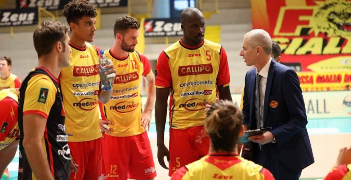 Superlega, sconfitta in tre set per la Tonno Callipo contro Modena – Video