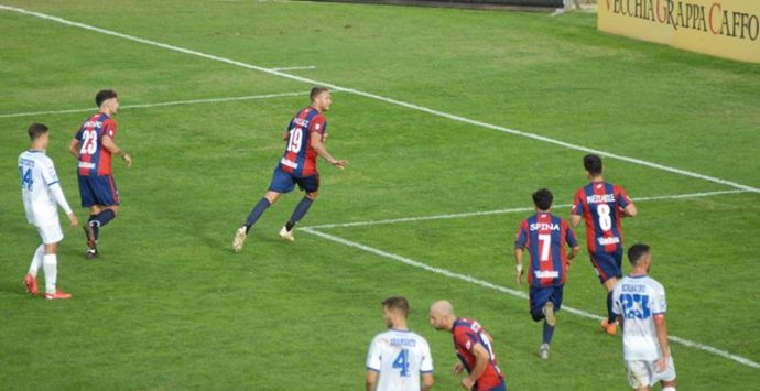 Prima vittoria interna per la Vibonese, la Paganese è sconfitta 5-2 – Video