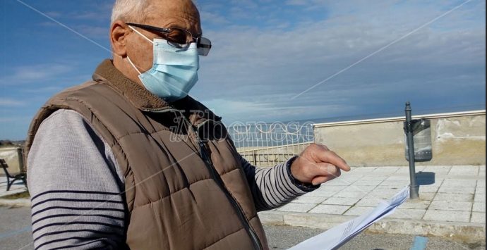 «Ha il diabete? Torni nel 2022». La rabbia di un pensionato di Bivona -Video