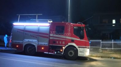 Vigili del fuoco evitano incendio del tetto in un’abitazione di Paravati