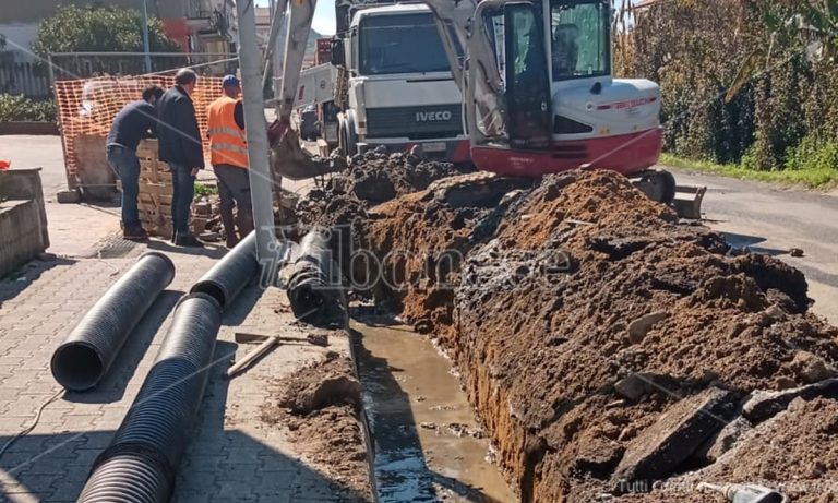 Vibo Marina, eliminata la fogna a cielo aperto in via Parodi: sostituiti 30 metri di condotta