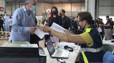 Il certificato vaccinale vale come Green pass che in Calabria ancora non c’è -Video