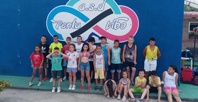 Penta Vibo Nuoto, concluso con successo il “Summer Camp for Kids” 2021