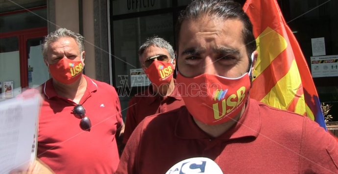 Vigili del fuoco calabresi allo stremo delle forze, scatta la protesta dell’Usb -Video