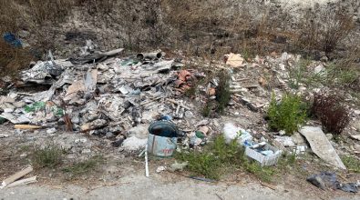 Mileto, allarme discariche a cielo aperto in località “Vindacitu”