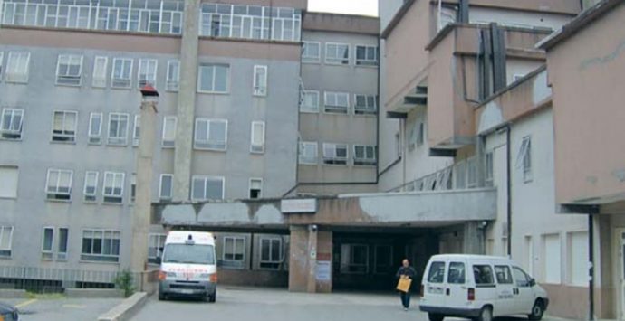 Ospedale “San Bruno”, Procopio: «Inaccettabile il comportamento del sindaco Barillari»