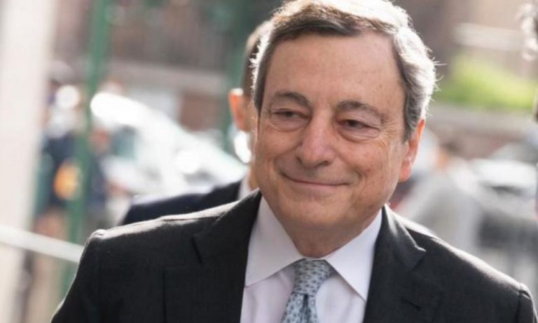 Draghi si è dimesso, dopo una breve comunicazione alla Camera è salito al Quirinale