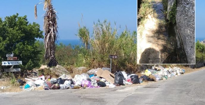 S. Maria di Ricadi, proteste dal consigliere Mobrici e dai turisti: «Scarichi e rifiuti in strada»