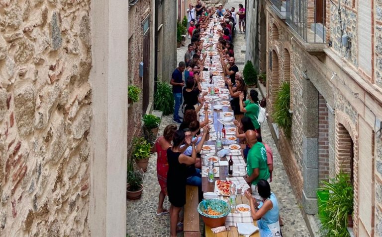 Limbadi, a Motta Filocastro successo per il Festival di musica popolare “Facimu Rota”