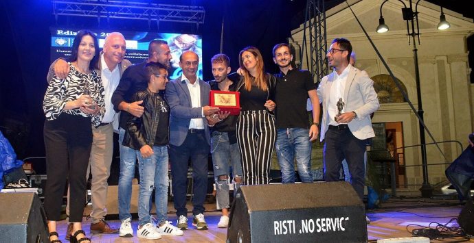 Mileto, la Faber band si aggiudica il premio canoro “Ricordando De Andrè”