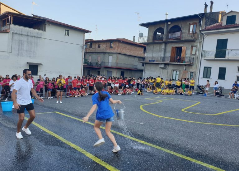 San Calogero, grande successo per i Giochi di quartiere: vince lo Schioppo