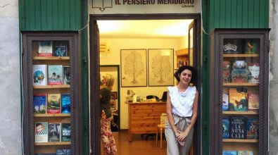 “Il pensiero meridiano” tra le librerie di qualità: «Ecco come ho realizzato il mio sogno a Tropea»