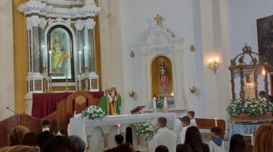 San Costantino Calabro, commozione alla messa di commiato di don Sicari