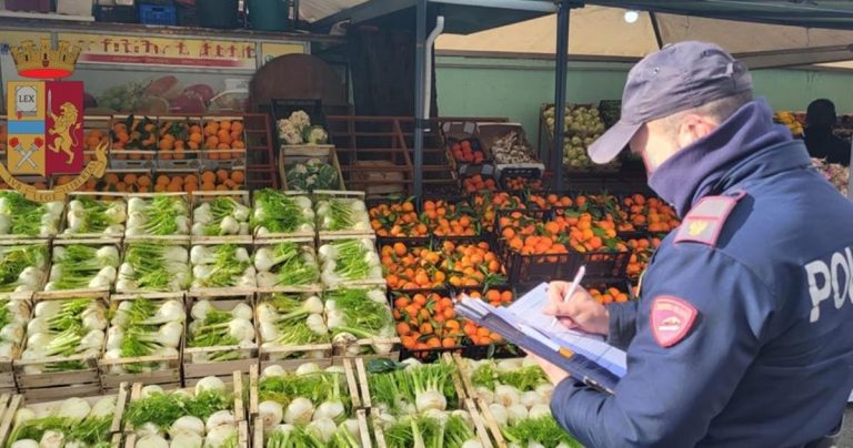 Vibo, nascondeva munizioni tra i banchi della frutta: denunciato e sequestrato il locale