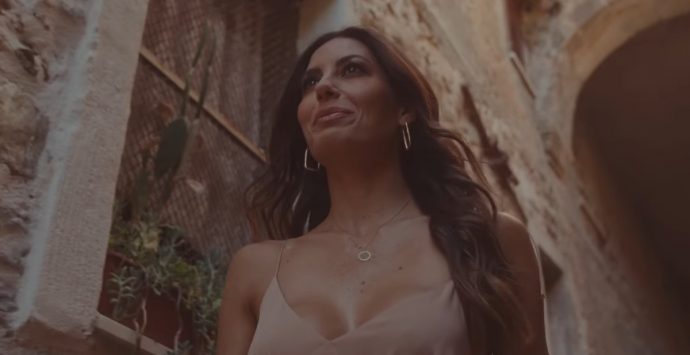 Verso Sud, il nuovo spot promozionale della Calabria con Elisabetta Gregoraci