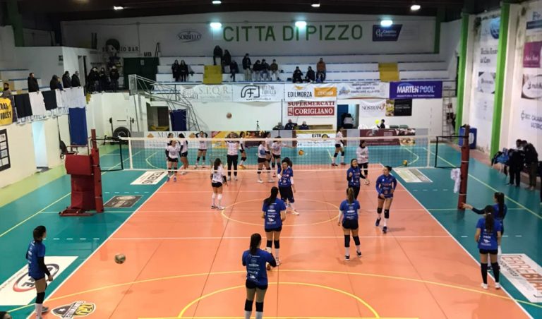 La Todosport Vibo batte Loryvolley: derby combattuto fino all’ultimo set