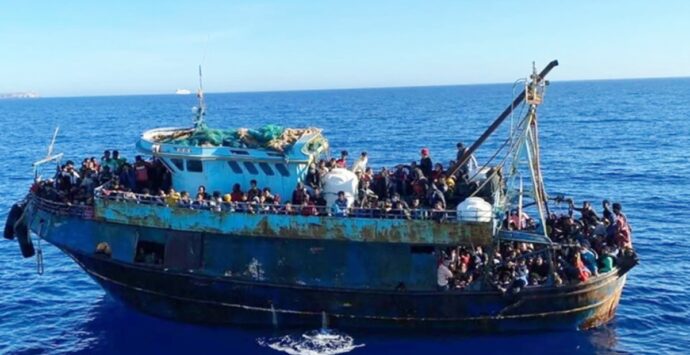 Migranti attesi a Vibo Marina, per Fusca (Azione) la sistemazione prevista è inadeguata