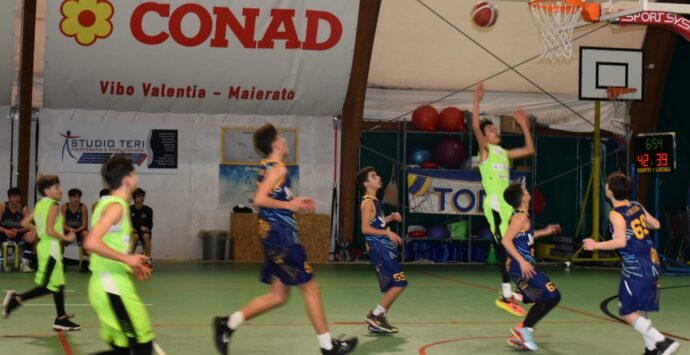 Basket: la Kairos Vibo batte la squadra cosentina