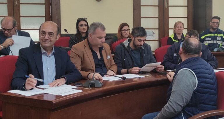 Conferenza dei sindaci a Vibo: l’assemblea approva importanti interventi