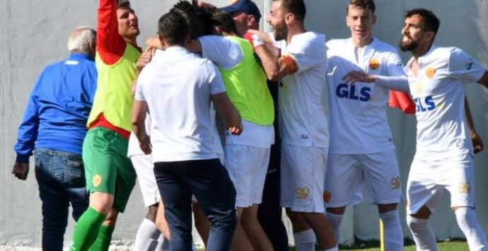 Serie D: la Vibonese perde con il S.Maria e si allontana dalla zona play off