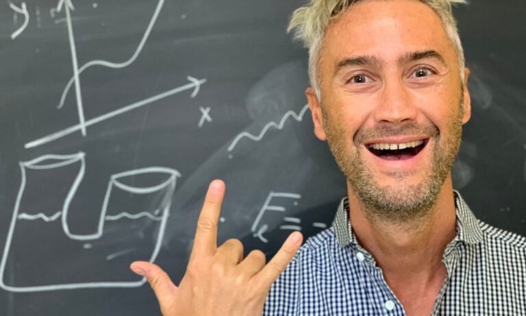 A Vibo Valentia le lezioni del professore Youtuber de “La fisica che ci piace”