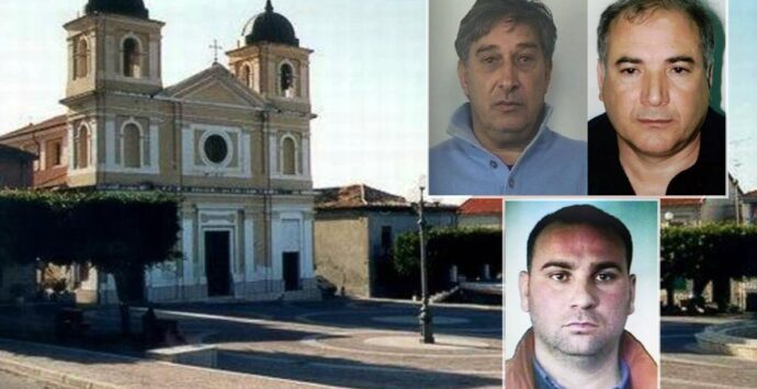 ‘Ndrangheta: l’omicidio del boss di Briatico Italo Greco e le differenti versioni di Mantella e Arena