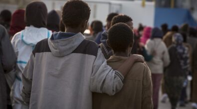 Migranti, in 178 soccorsi da due ong: un gruppo è in viaggio verso il porto di Vibo Marina