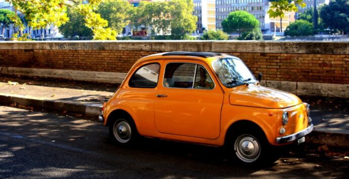 A Vibo tutto pronto per il raduno delle storiche Fiat 500