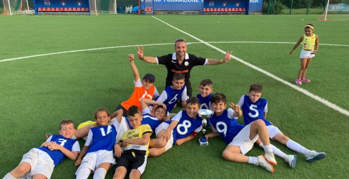 Calcio: primo posto per i piccoli atleti della Bulldog Vibo al torneo di Catanzaro