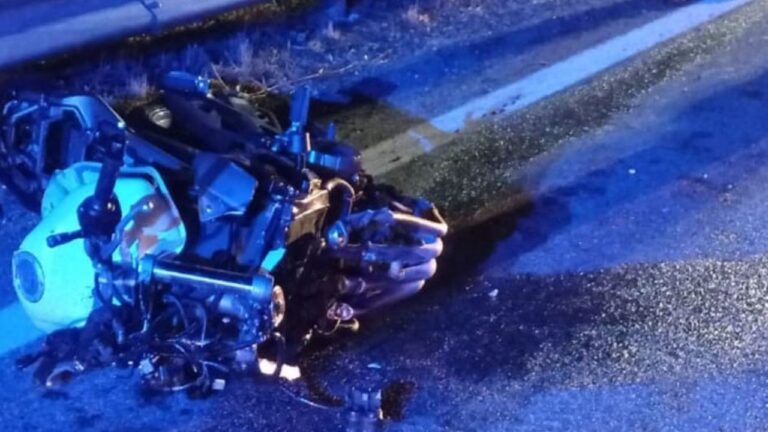 Scontro moto-auto, un morto nell’incidente sulla 107 crotonese