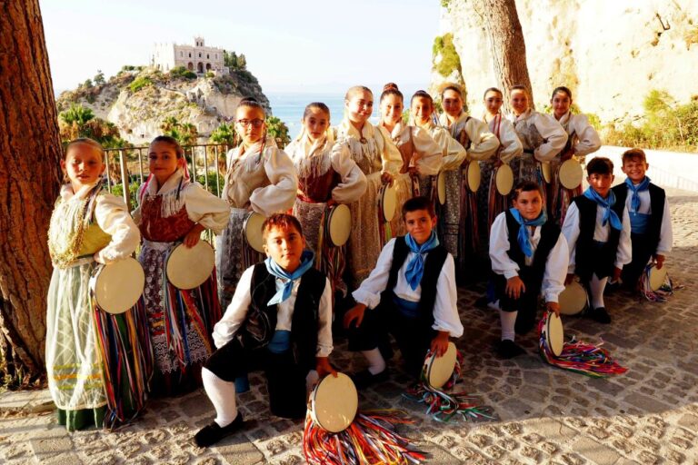 A Tropea la promozione del dialogo fra i popoli grazie al Festival “Culture a confronto”