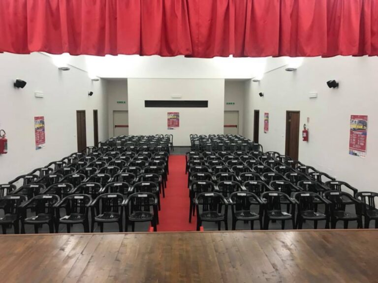 Pizzo, all’auditorium comunale di Sant’Antonio arrivano i corsi di teatro per tutti