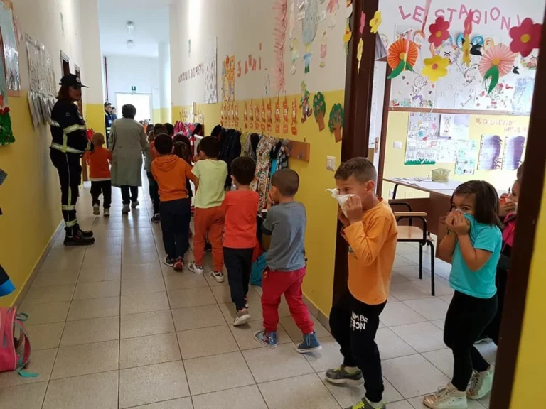 Calabria ad alto rischio sismico: prove di evacuazione in tutte le scuole della regione