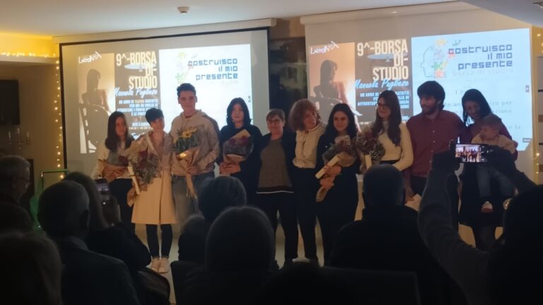 Tropea, premiati i vincitori della IX borsa di studio di LaboArt