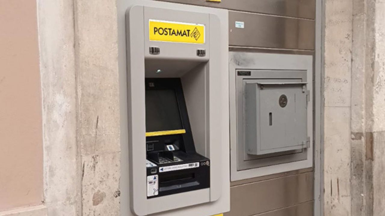 Poste Italiane Installato A Pizzo Marina L Atm Postamat Di Nuova Generazione