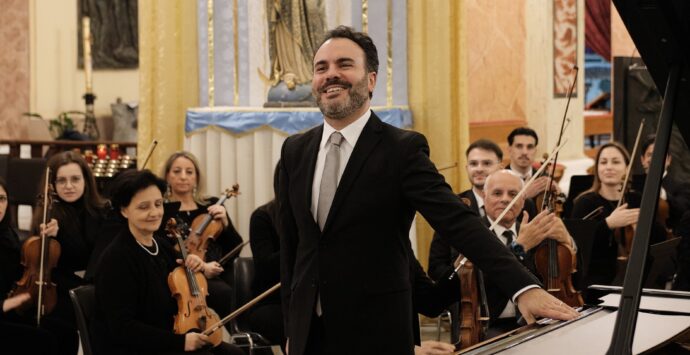 Mileto, concerto trionfale per il maestro Roberto Giordano nella basilica cattedrale