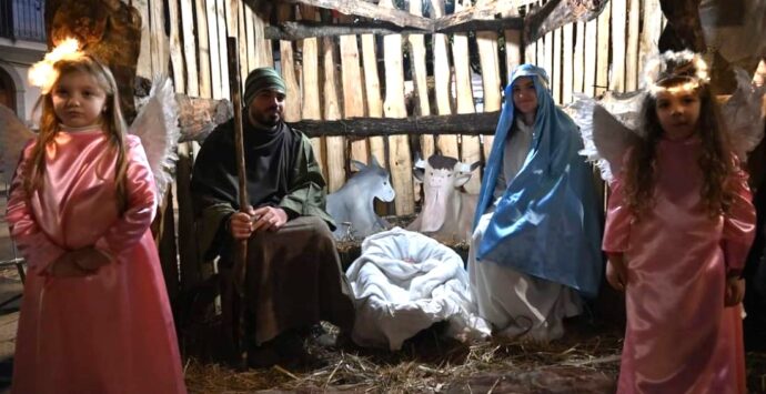 Presepe vivente a Filogaso: un connubio di tradizione e solidarietà