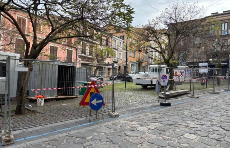 Vibo Valentia, iniziati i lavori di ripristino di piazza Michele Morelli