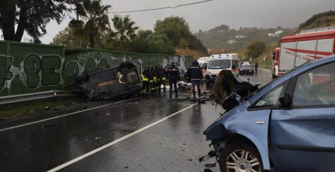 Incidente nel Catanzarese, quattro morti