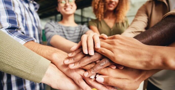 Vibo, “A scuola di inclusione”: il Comune accanto alle associazioni e ai giovani