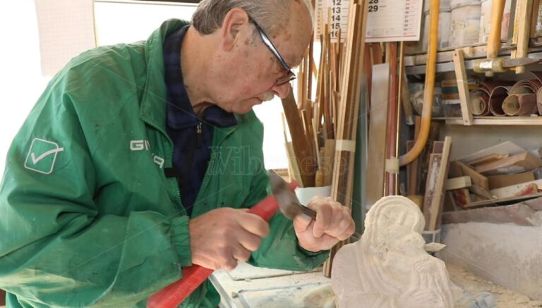 Tropea, l’arte di mastro Totò Carratura al centro della puntata di LaC Storie – Video