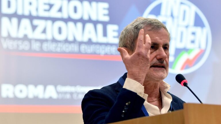 Elezioni, il movimento Indipendenza (Bevilacqua) rimarca il sostegno a Cosentino: «Il 31 Alemanno a Vibo»