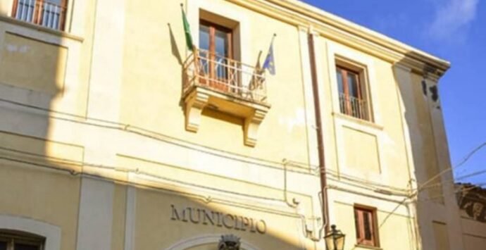 Scioglimento Comune di Tropea, il Tar del Lazio ordina al Ministero il deposito degli atti