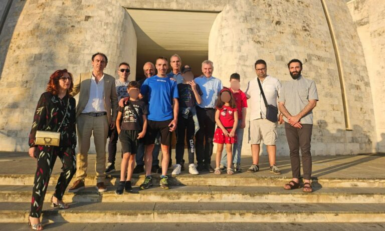 Tennistavolo, la società “Atlantide” di Vibo spegne 25 candeline: «Raggiunti traguardi straordinari» -Foto