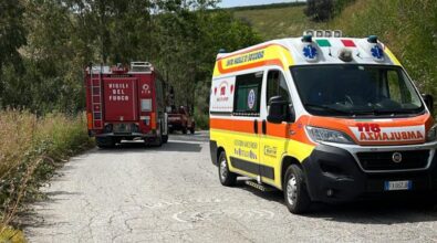 Si ribalta con il trattore e muore schiacciato a 42 anni: tragedia nelle campagne di Mileto