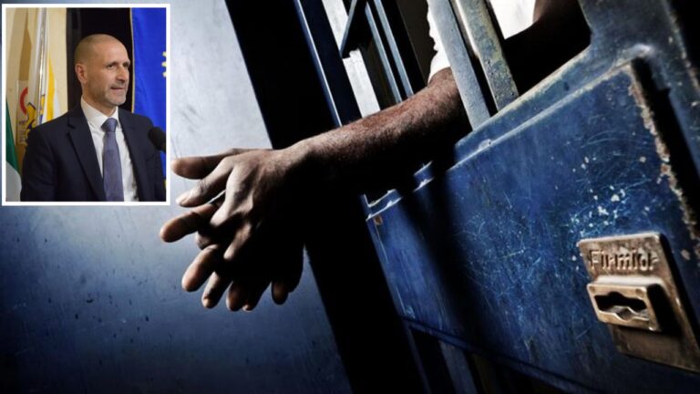 Emergenza carceri, il garante Muglia: «A Vibo manca il servizio psichiatria anche se il 30% dei detenuti assume psicofarmaci»