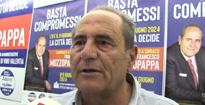 Elezioni a Vibo, Muzzopappa detta legge: «Decideremo noi il nuovo sindaco, quello più affidabile» – VIDEO
