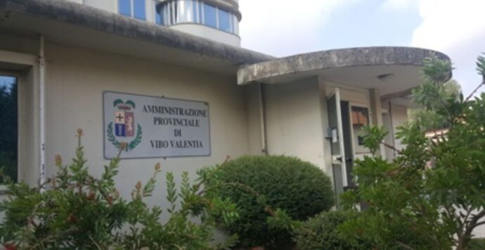 Risanamento Provincia di Vibo Valentia, La Gamba (FdI): «Boccata d’ossigeno per l’ente»