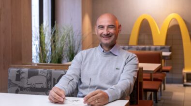 Entra per mangiare un panino e dopo 20 anni diventa proprietario di tre McDonald’s (uno a Vibo): la storia di Sergio