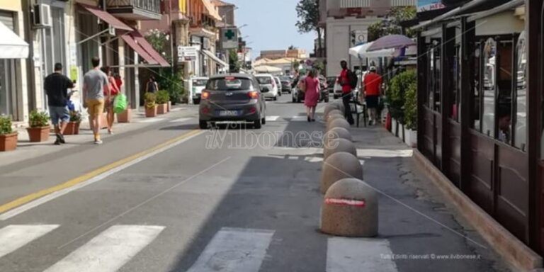 Drammatico incidente a Tropea, auto investe un 12enne in bici: trasportato in elisoccorso a Catanzaro